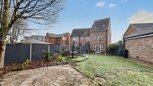 Photo 23- click for photo gallery